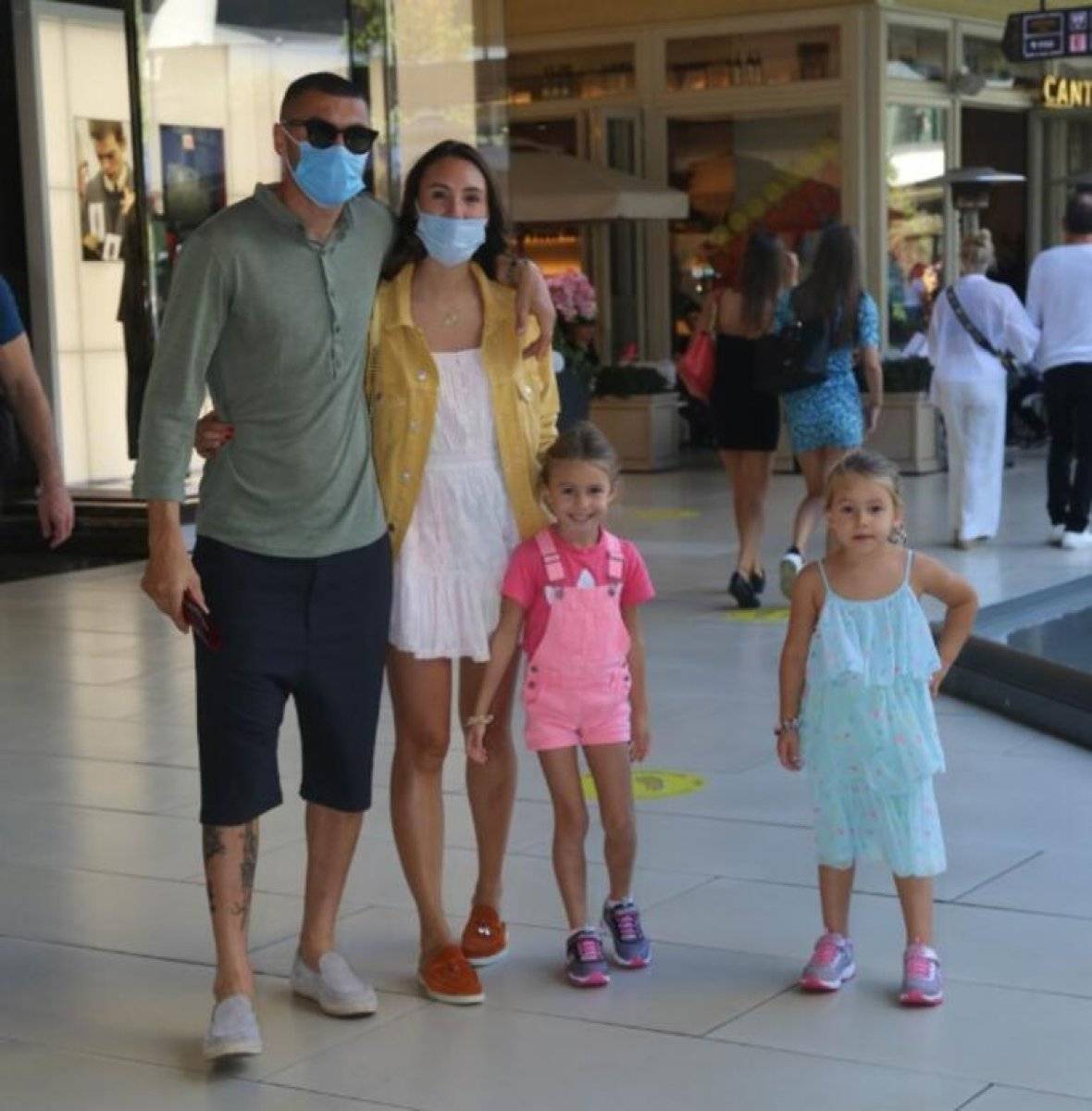 Burak Yılmaz 3'üncü kez baba oluyor