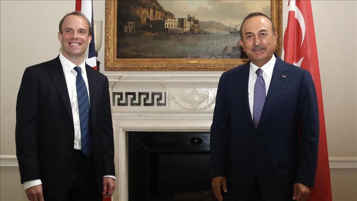 Mevlüt Çavuşoğlu, İngiliz ve Moğol mevkidaşlarıyla görüştü
