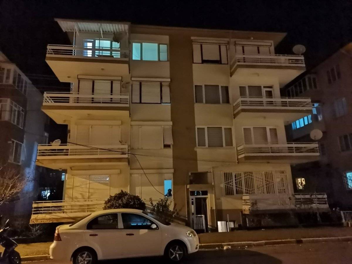 Balıkesir'de İranlı kadın kafasında poşet, boğazı kesik halde bulundu