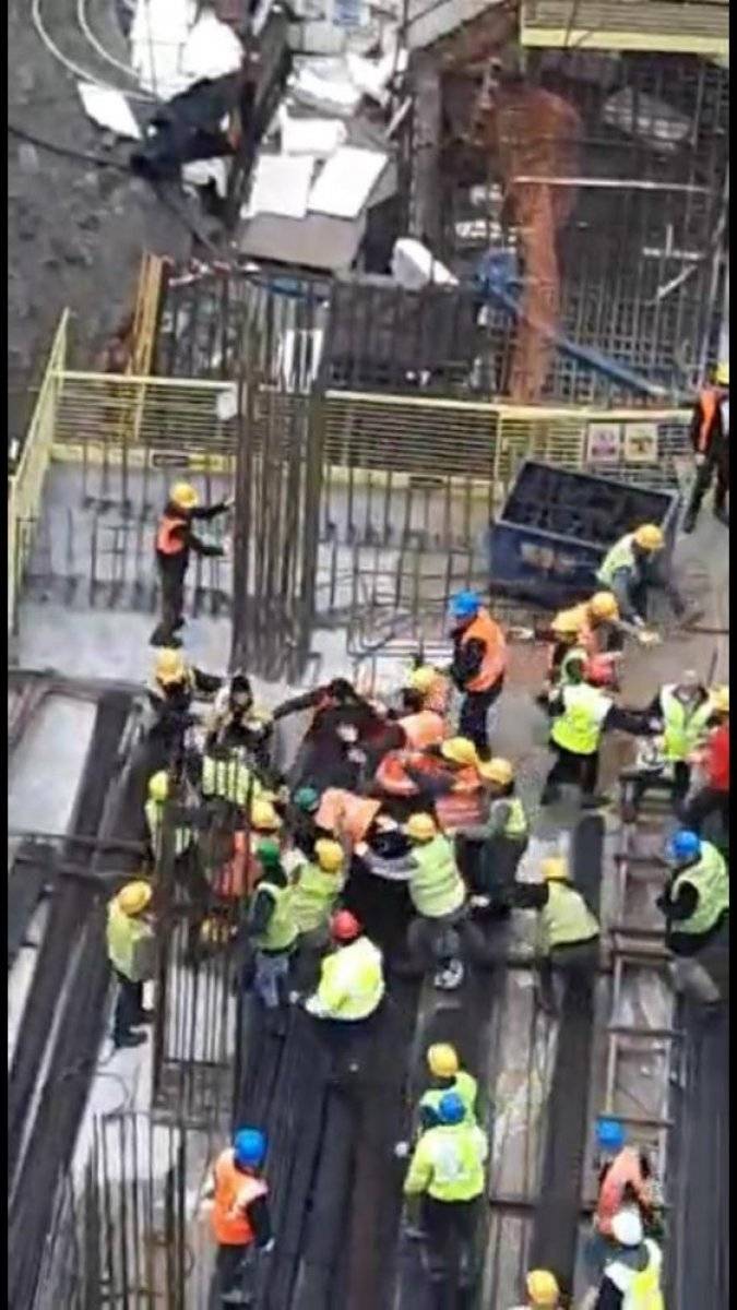 İstanbul'da inşaat işçilerinin yumruk yumruğa kavgası