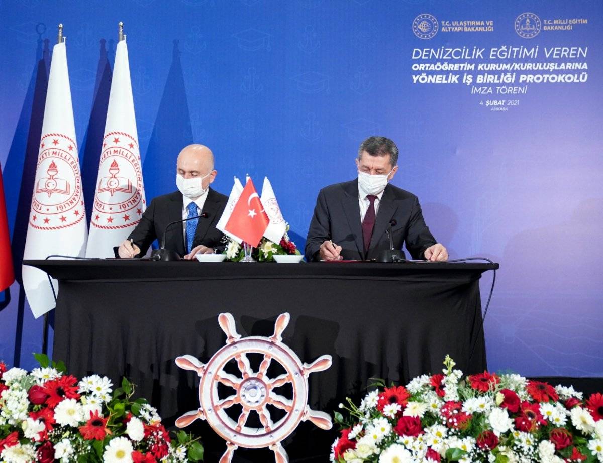 Bakan Ziya Selçuk: Öğretmenlerin aşısı ile ilgili planlamalar devam ediyor