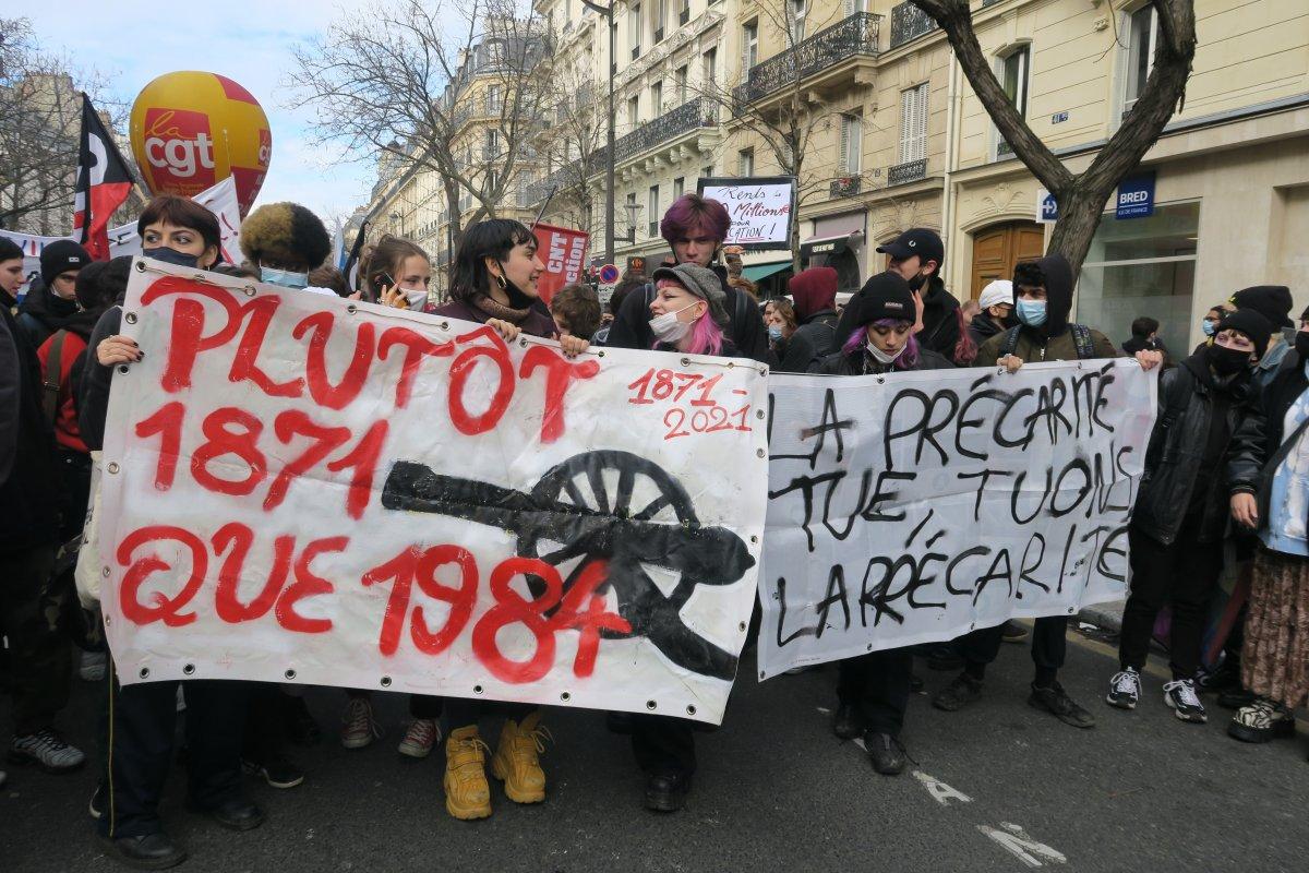 Fransa’da 175 kent ve kasabada 'işten çıkarma' protestosu