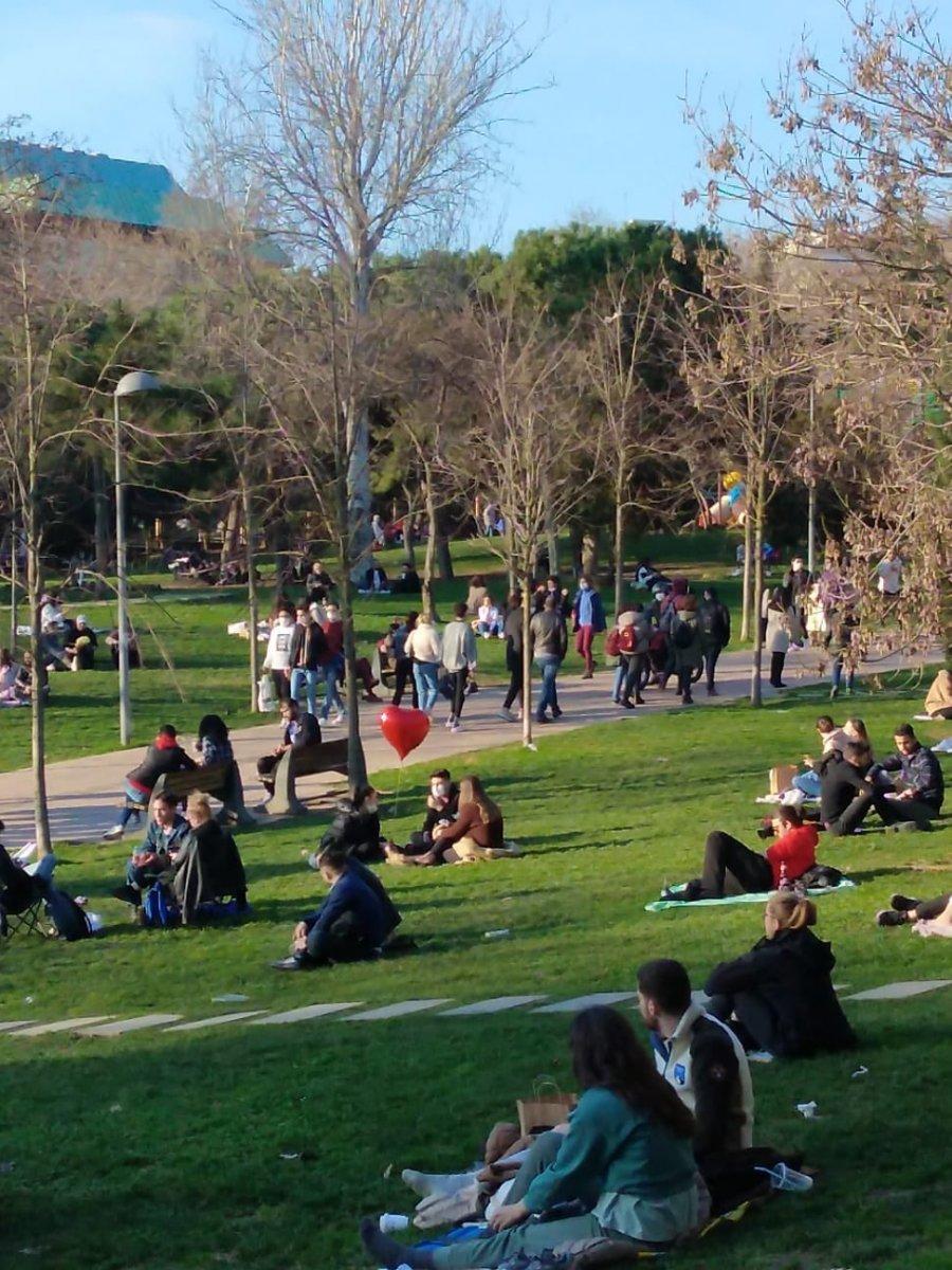 Maçka Parkı’nda dikkat çeken kalabalık