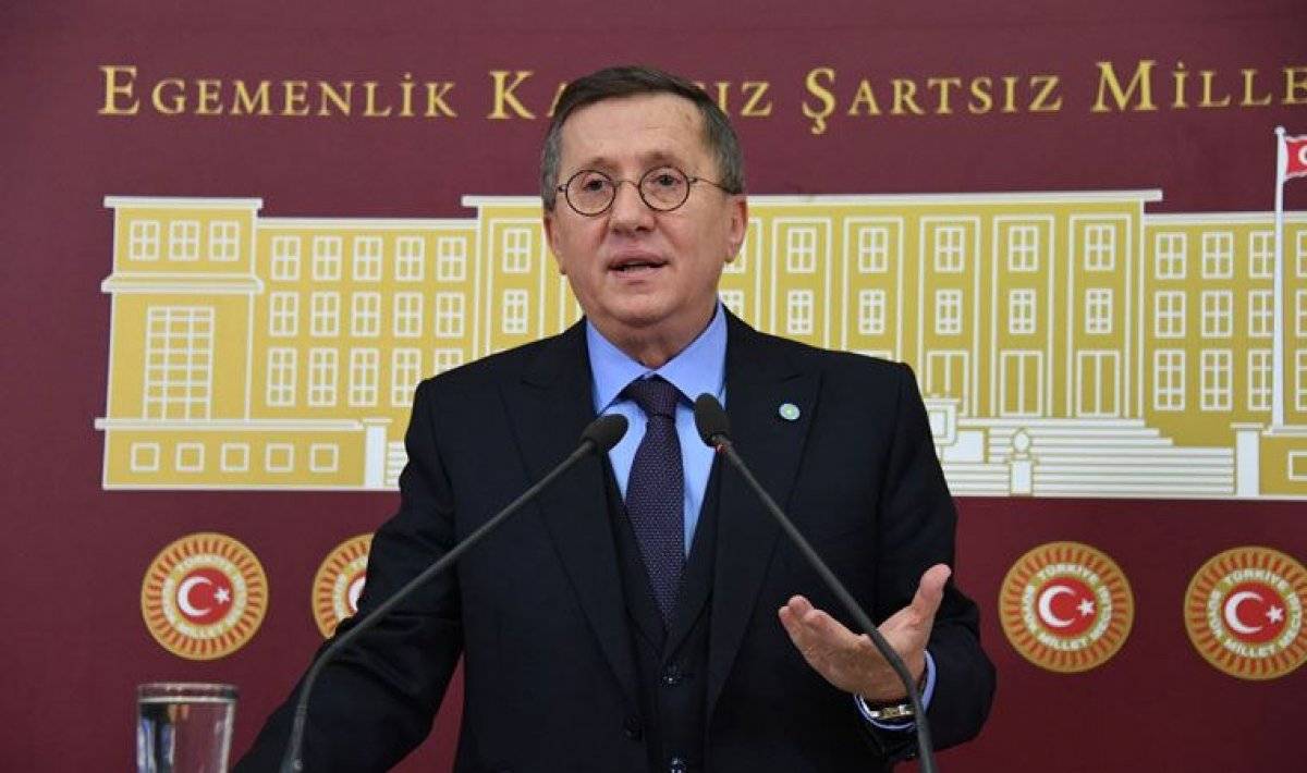 İyi Parti'den Boğaziçi'ndeki protestoculara destek