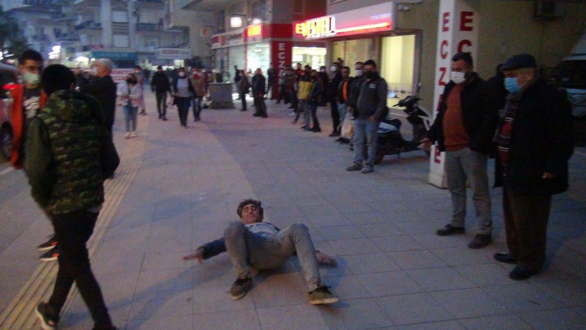 Antalya'da 13 çocuk babası çatıya çıktı, aşağıdakiler yaptıklarıyla pes dedirtti