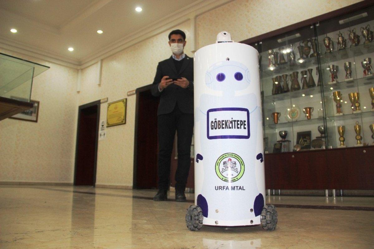 Şanlıurfalı öğrenciler, kandaki oksijeni ölçebilen Robot 'Göbeklitepe'yi' geliştirdi