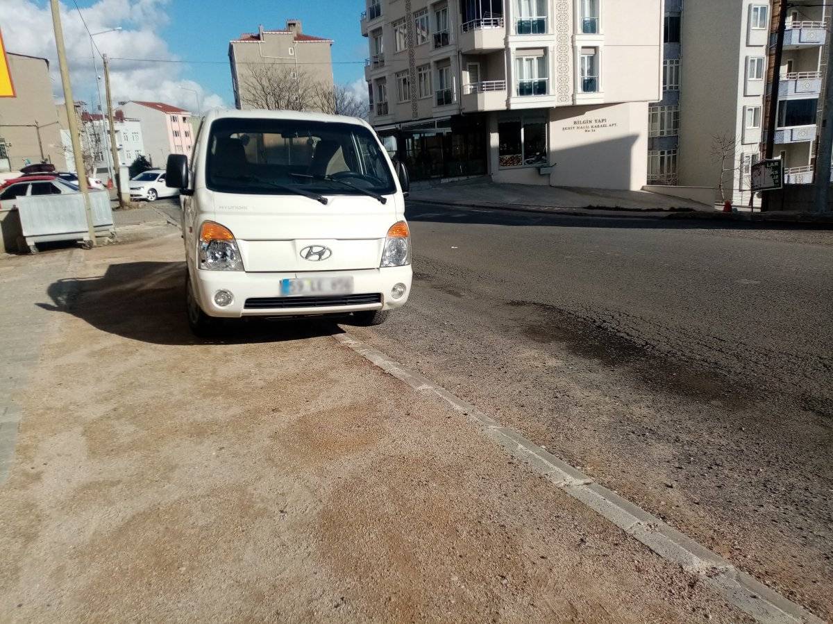Tekirdağ’da fren yerine gaza basınca iki yayayı ezdi