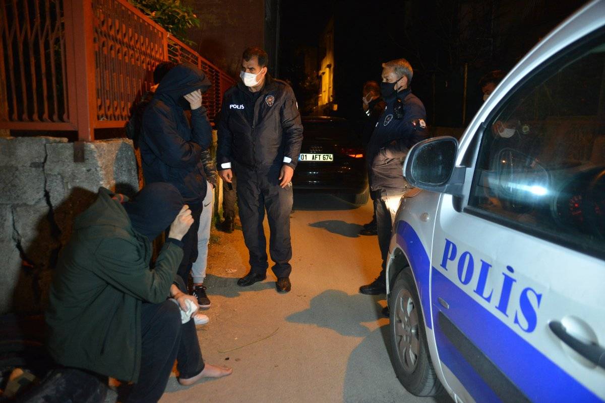 Adana'da polisin 'dur' ihtarına uymayıp kaçan 3 kişiye ceza