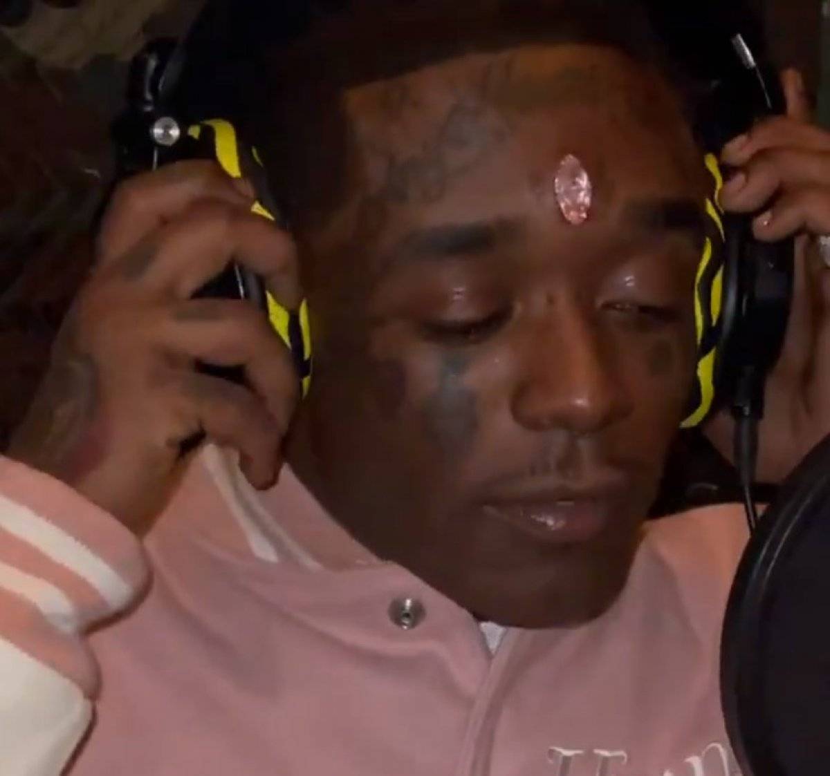 Lil Uzi Vert, alnına 24 milyon dolarlık pembe elmas gömdürdü