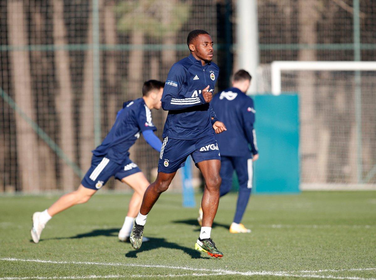 Fenerbahçe derbiye psikologla hazırlanıyor