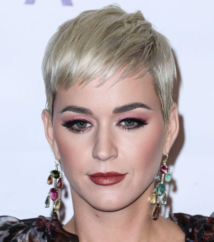 Altın orana göre güzelliği kusursuz 10 ünlü kadın