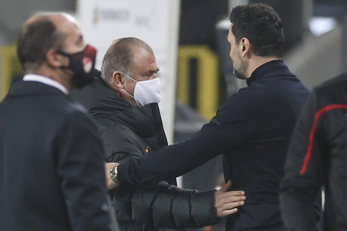 Fatih Terim: Kadıköy'de kazanıp lider olmak önemliydi