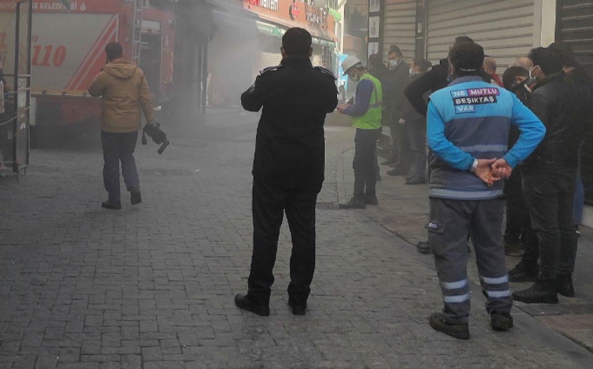 Beşiktaş'ta lokantada yangın çıktı