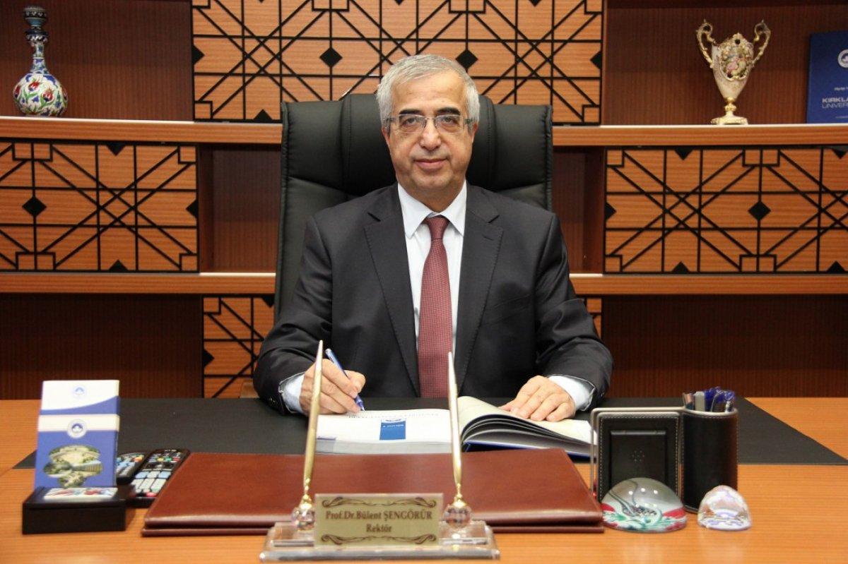 Cumhurbaşkanı Erdoğan 11 üniversiteye rektör ataması yaptı