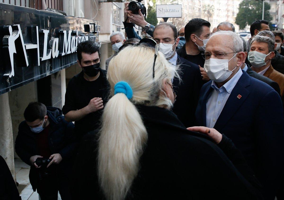 İzmirli kadın esnaftan Kemal Kılıçdaroğlu'na altyapı tepkisi