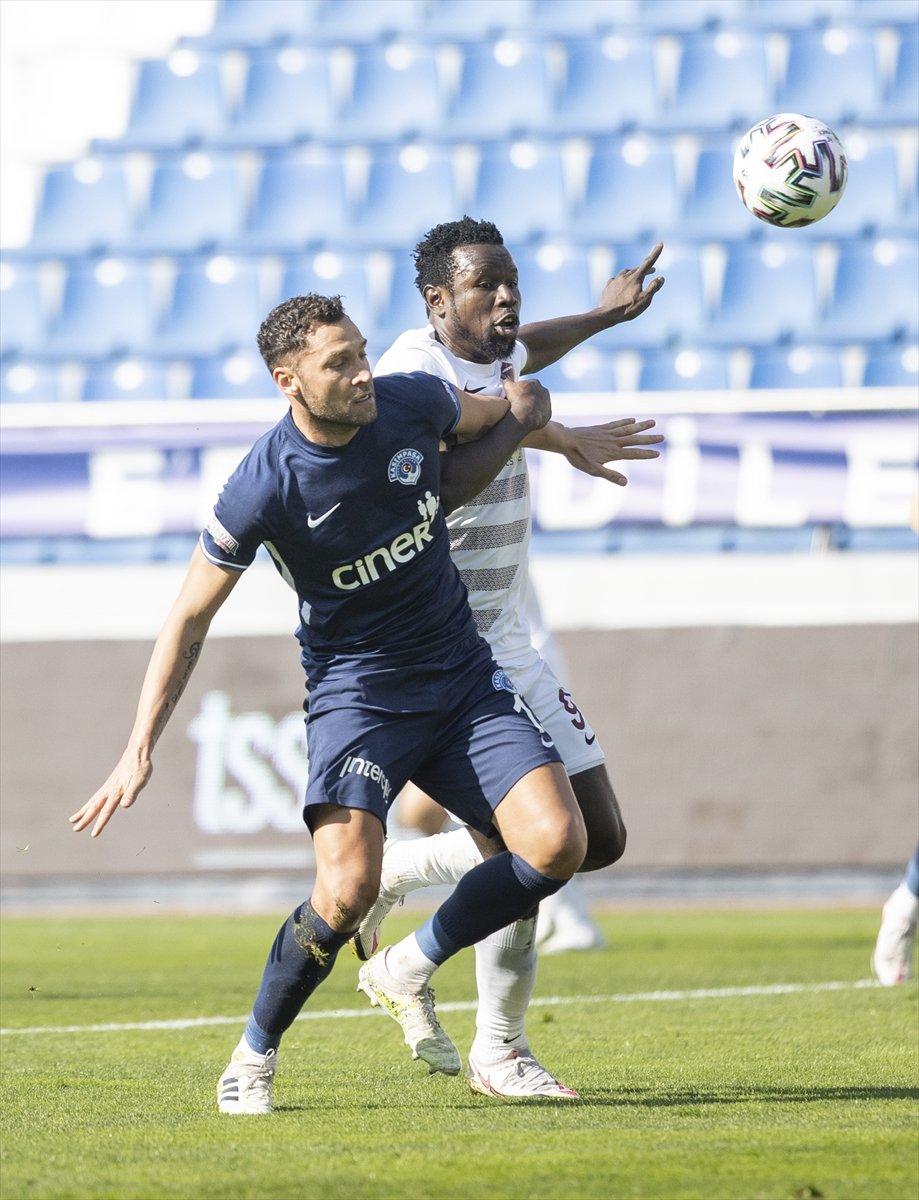 Hatayspor, Kasımpaşa'yı deplasmanda 4 golle yendi