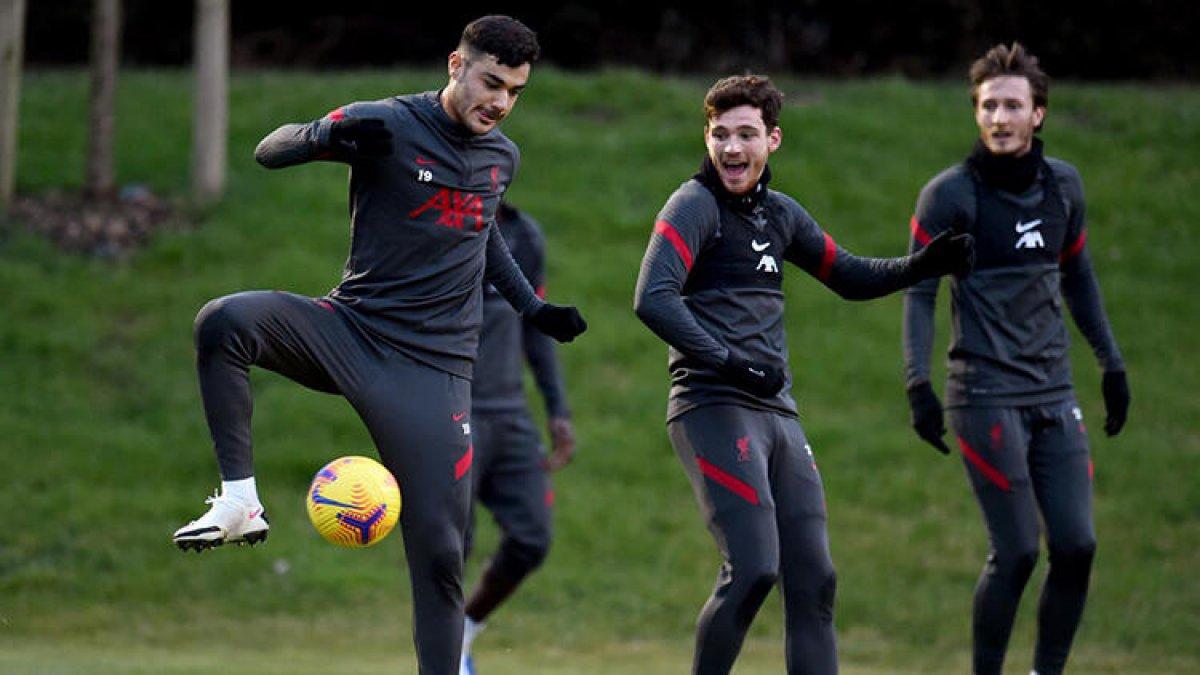 Ozan Kabak, Mohamed Salah ile tanıştı