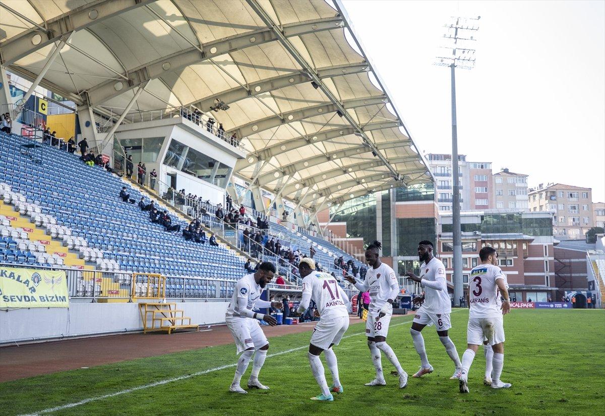Hatayspor, Kasımpaşa'yı deplasmanda 4 golle yendi