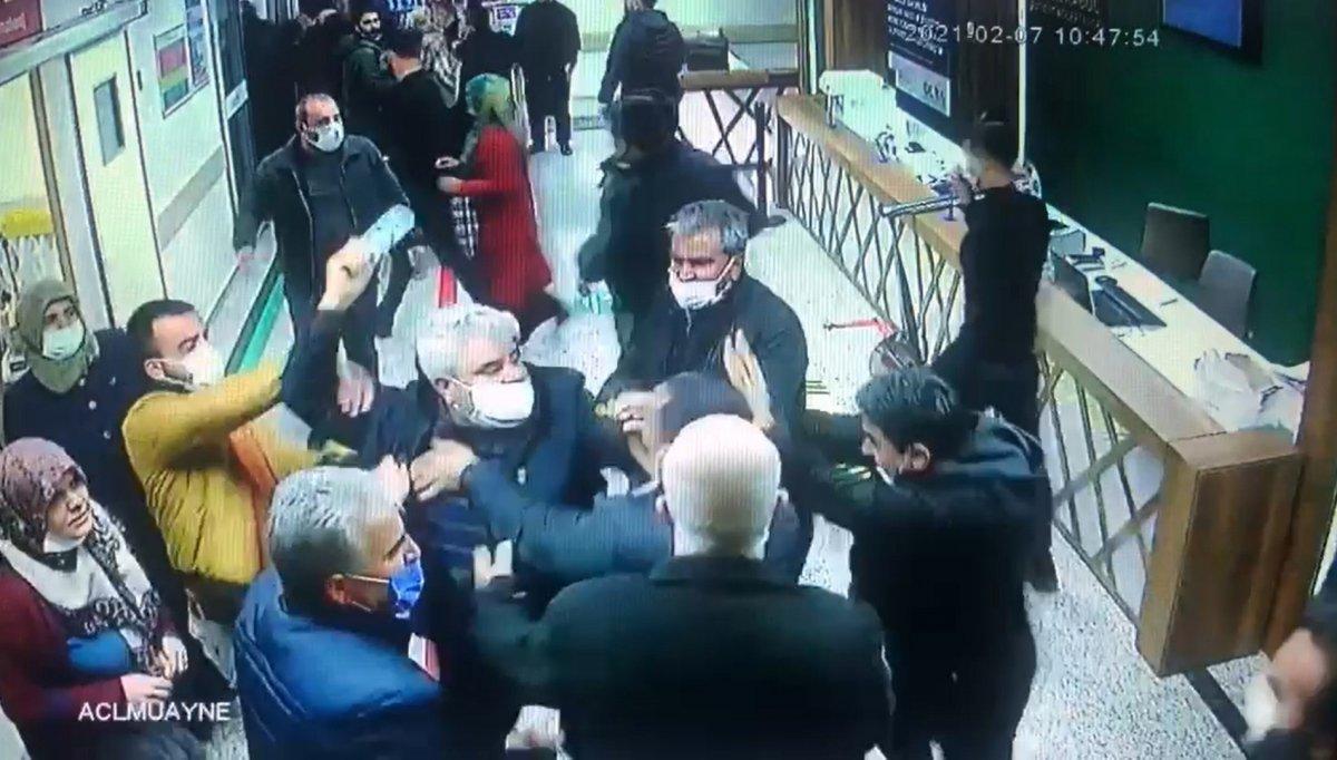 Gaziantep'ta hasta yakınları, sağlık çalışanlarına saldırdı