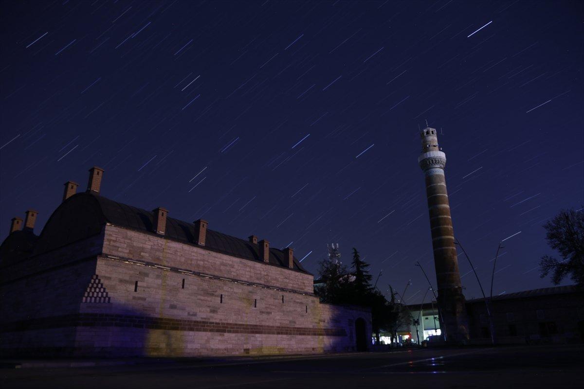 Konya'da tarihi mekanlar, yıldızlarla fotoğraflandı