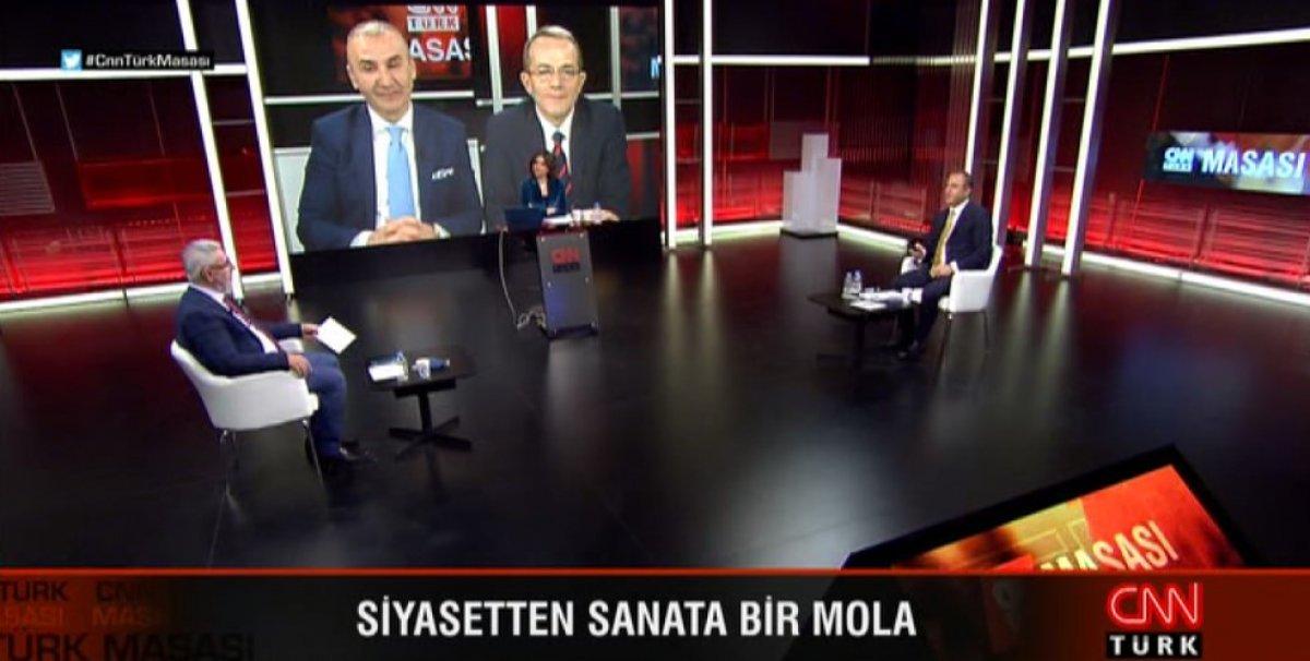 CNN Türk yayınında siyasi tartışmaya türkü ve şiir molası