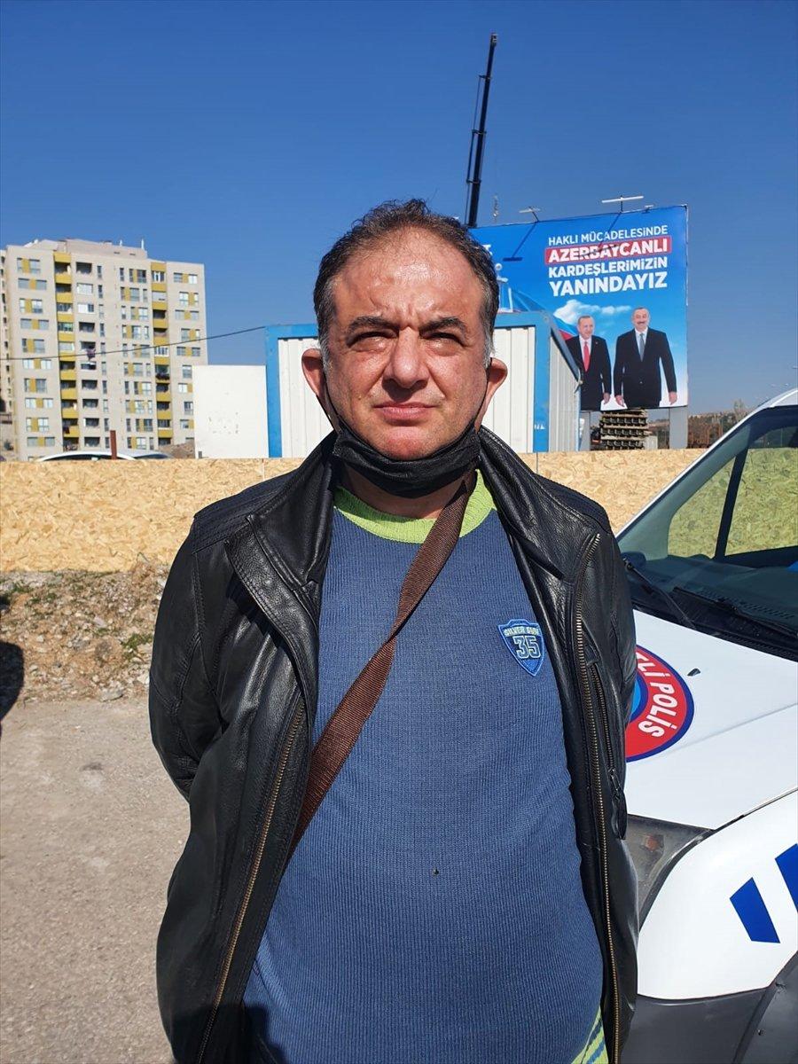 Ankara'da ekmeğin arasından uyuşturucu çıktı