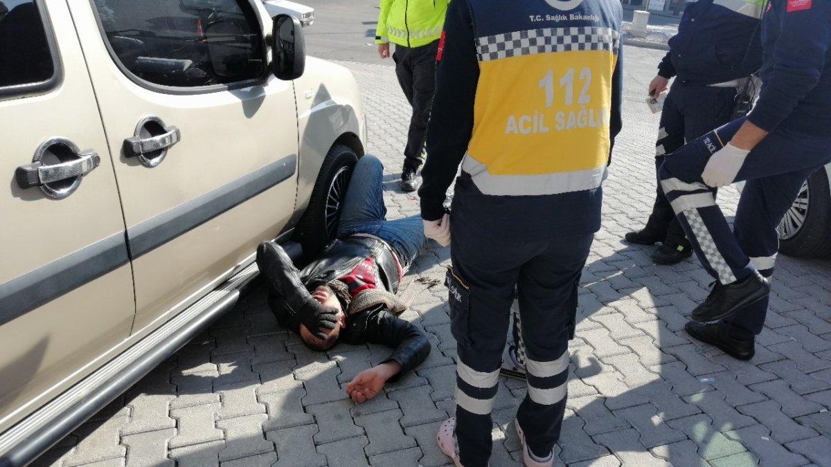 Kahramanmaraş’ta kimlik soran polise bayılma numarası yaptı