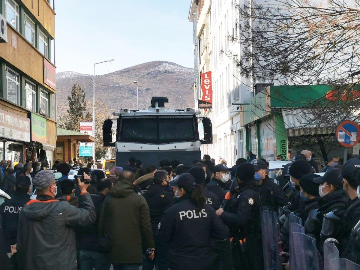 Tunceli'de, izinsiz 'Boğaziçi' eylemi gerginliği