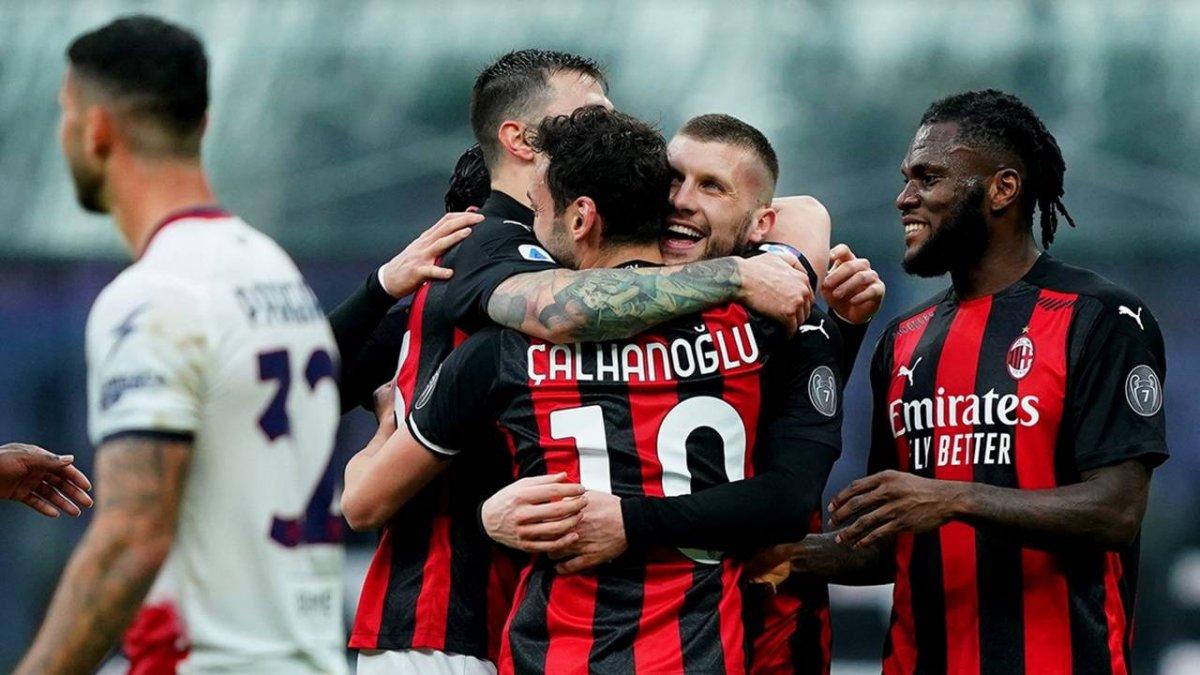 Hakan Çalhanoğlu 2 asist yaptı, Milan 4 attı