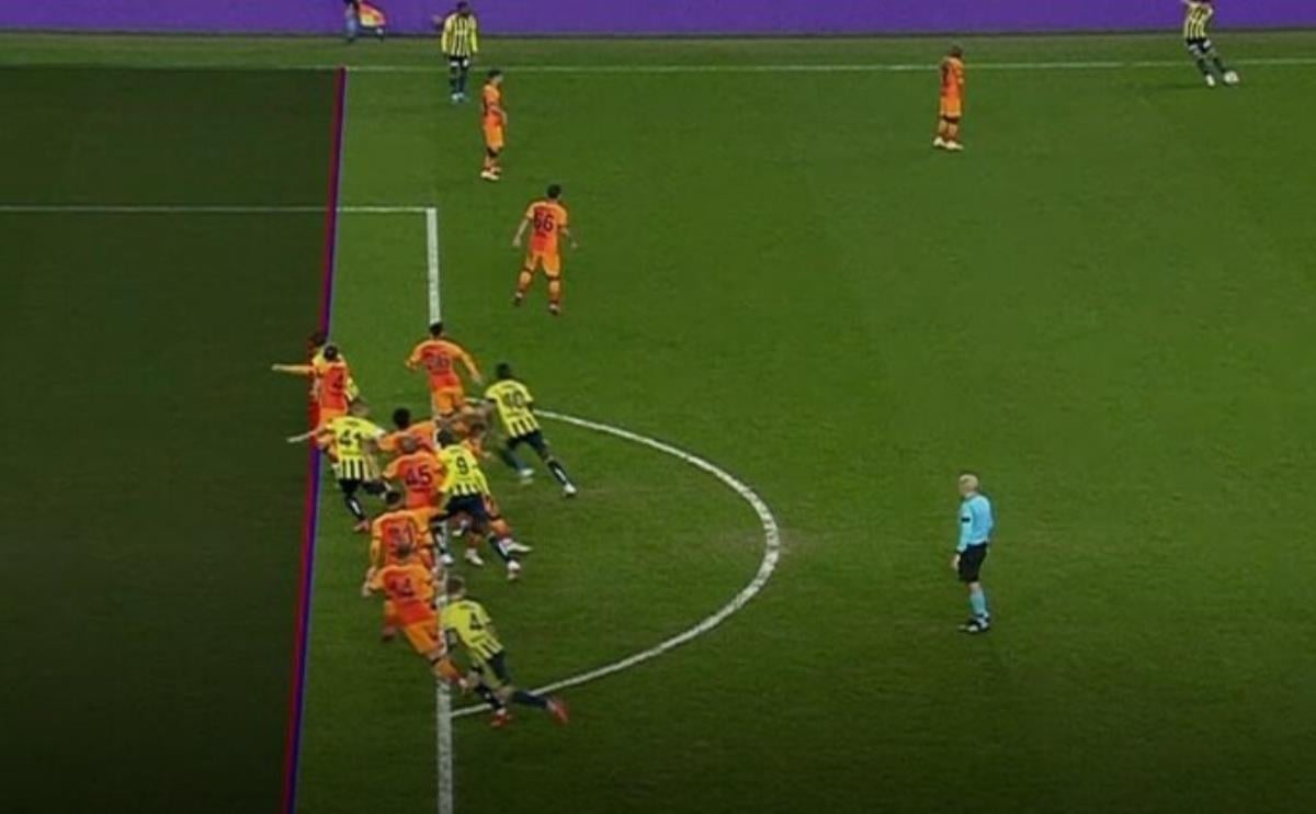 VAR odasında ofsayt çizgileri nasıl çiziliyor