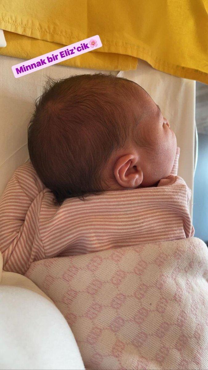 Buse Varol: Avuç içi kadar mutluluk