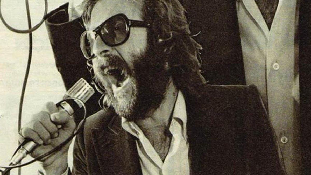 Cem Karaca vefatının 17'nci yılında anılıyor.. Cem Karaca kimdir, nereli? Cem Karaca ne zaman öldü?