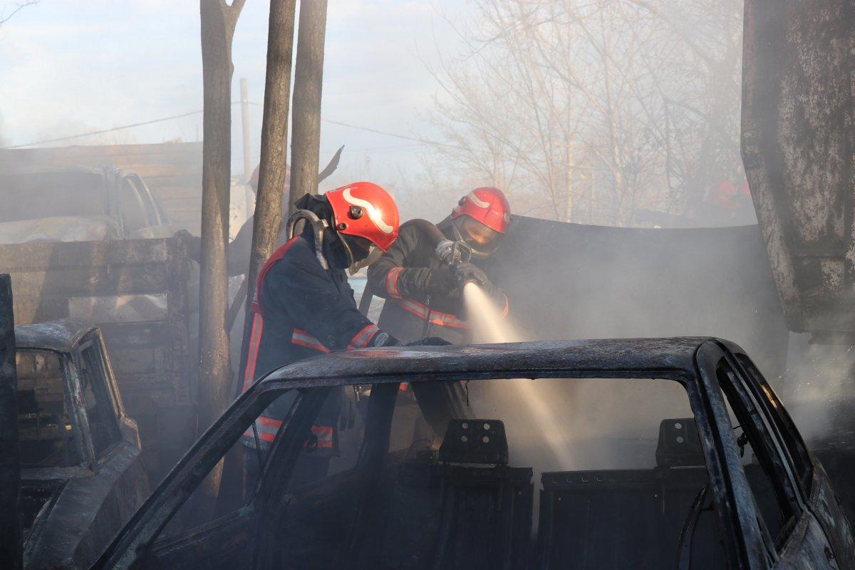 Sakarya'da arazide yakılan ateş yangına sebep oldu