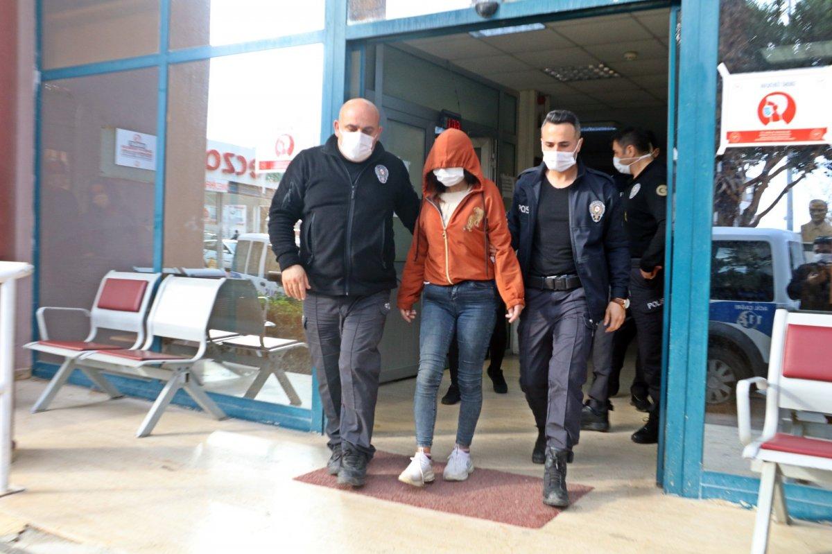 Antalya'da ‘krize girdim’ yalanıyla sürücüleri gasbetti