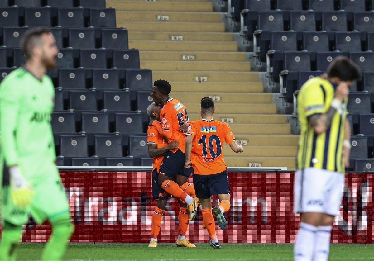 Başakşehir Türkiye Kupası'nda Fenerbahçe'yi eledi