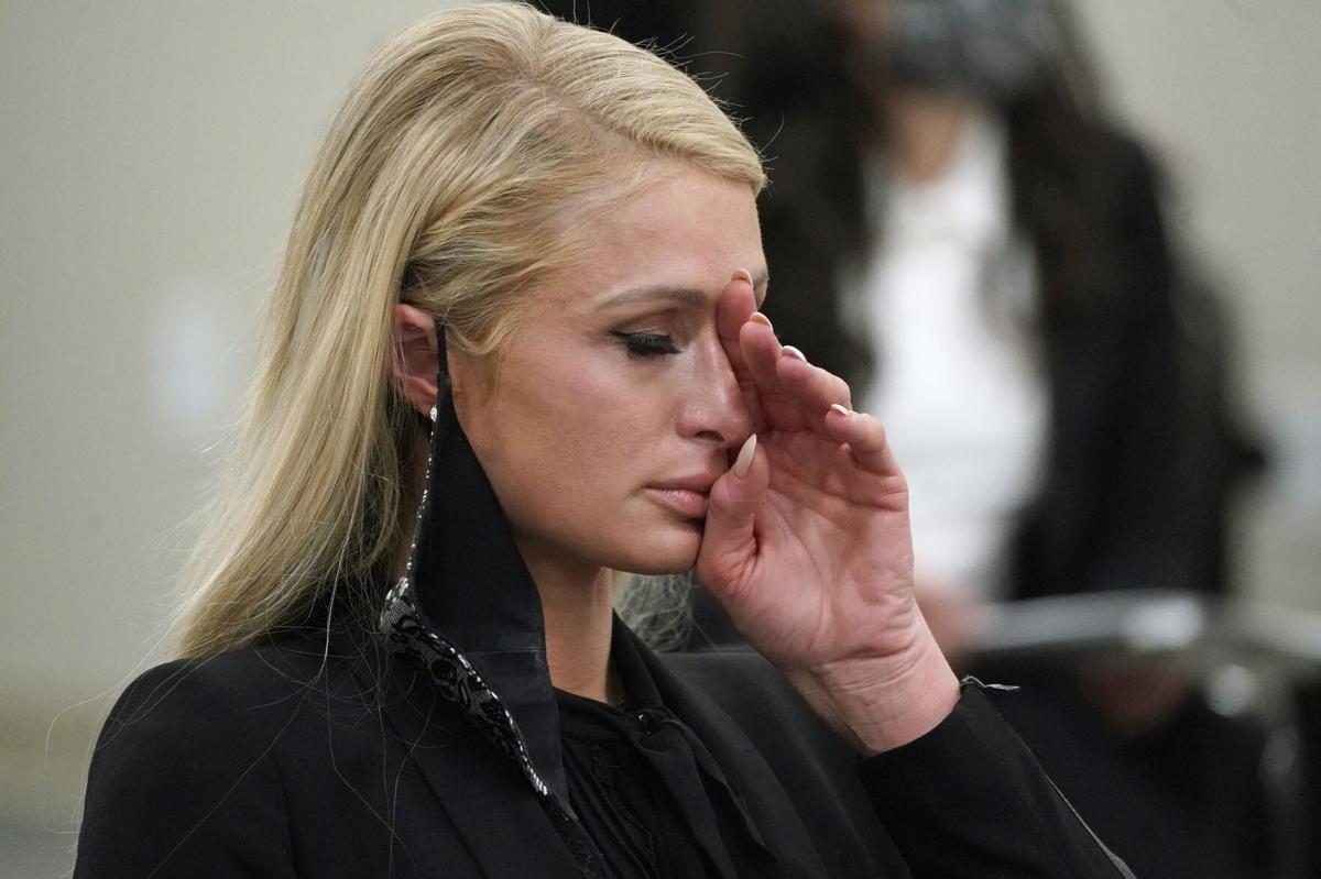 Paris Hilton: 17 yaşındayken aylarca istismar edildim