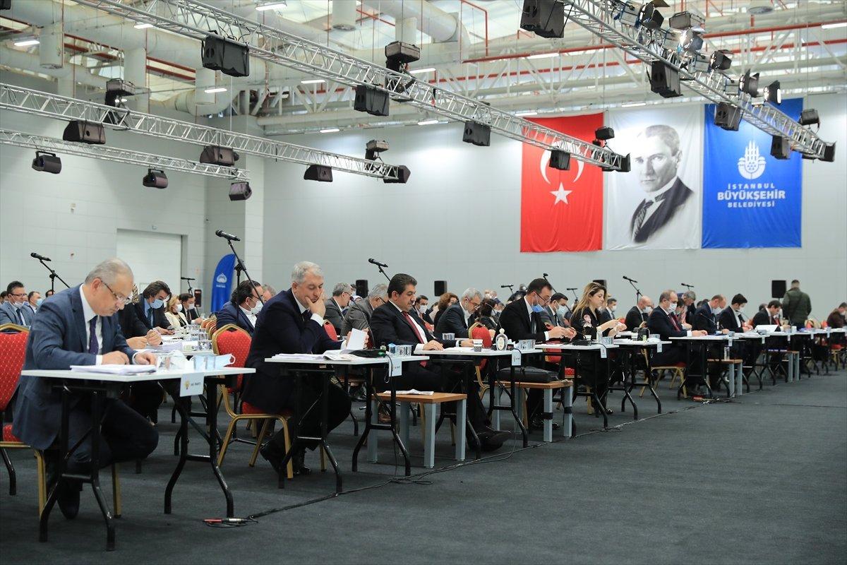 İBB Meclisi'nden belediye başkanına, konut kiralama ve satış yetkisi verilmedi