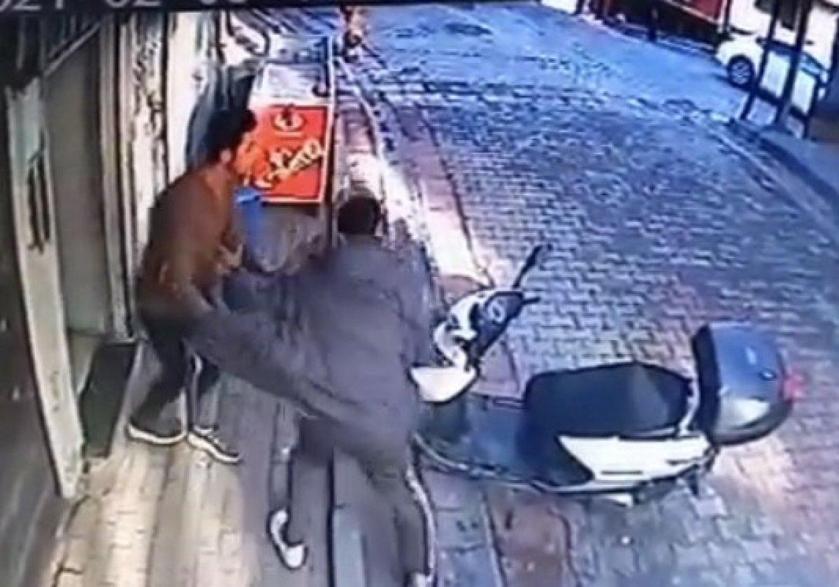 Kağıthane’de piknik tüpünün fiyatını pahalı buldu, olay çıkardı