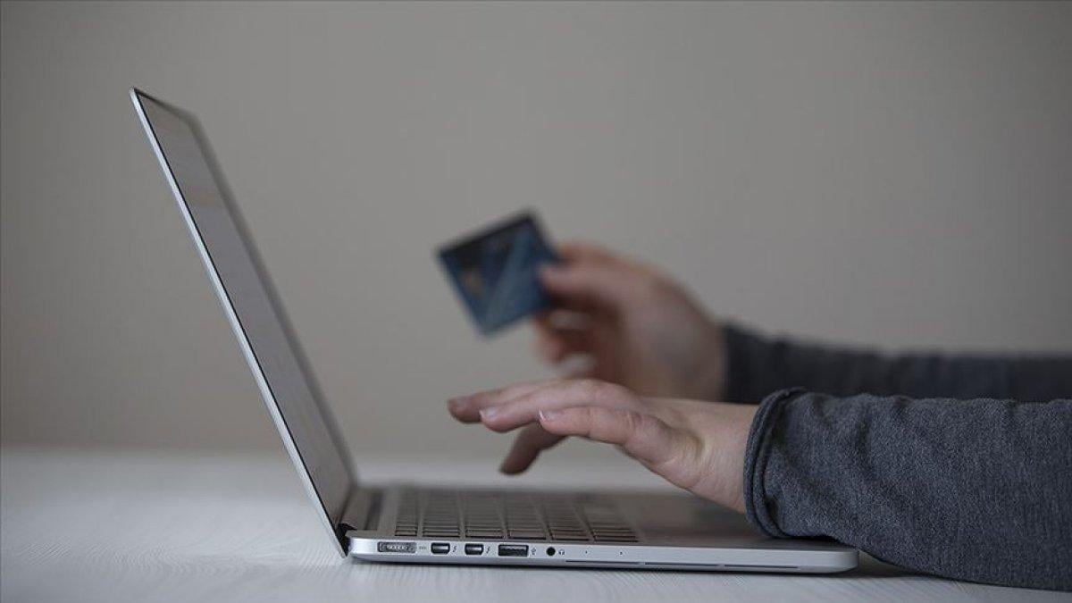 İnternet alışverişinde gelen hatalı ürünler için muhatap bulunamıyor