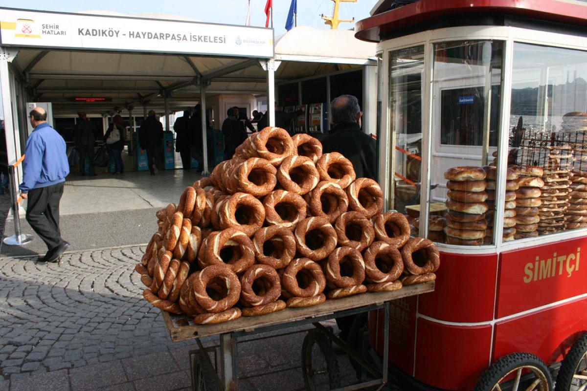 Simite zam mı geldi, ne kadar? İstanbul'da simit kaç para oldu?