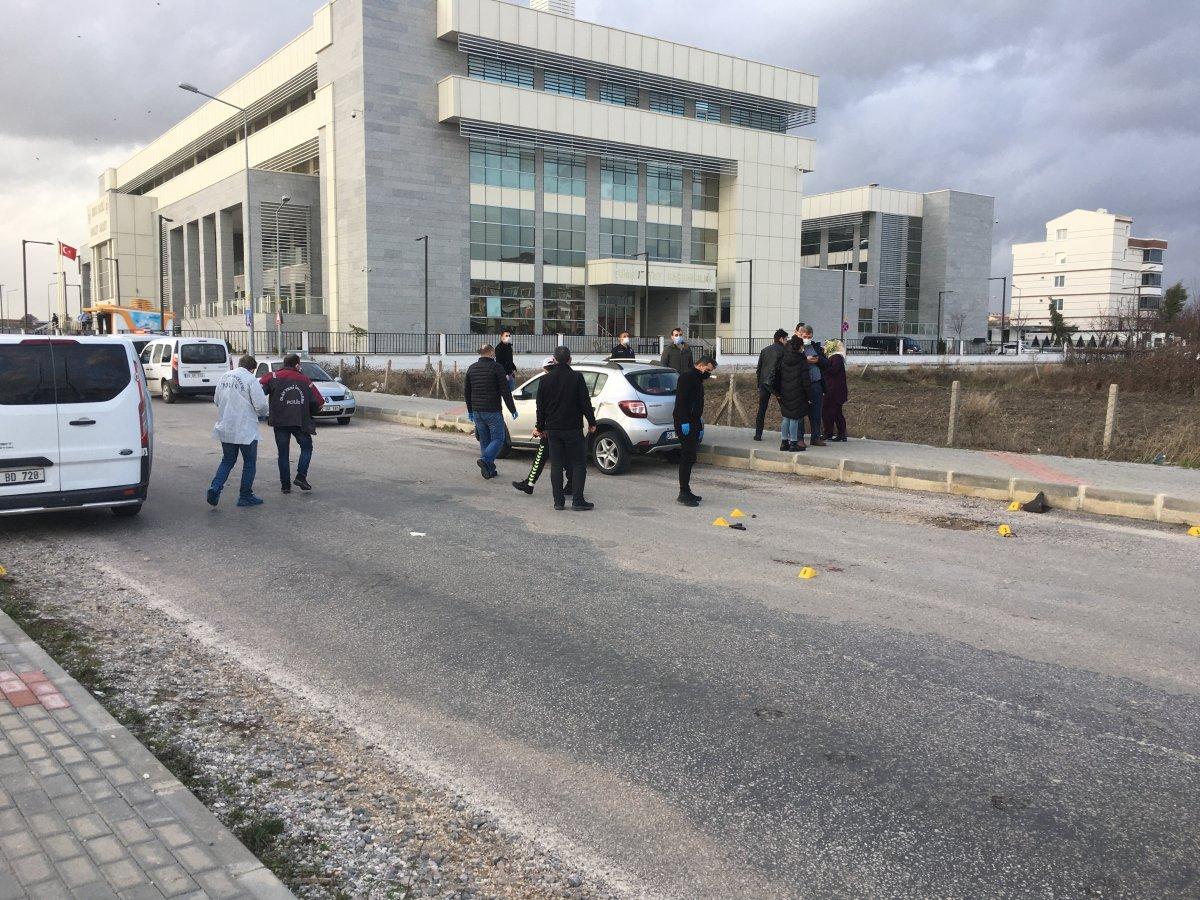 Kırklareli'nde boşanma aşamasındaki çiftin yakınları birbirine girdi: 11 yaralı