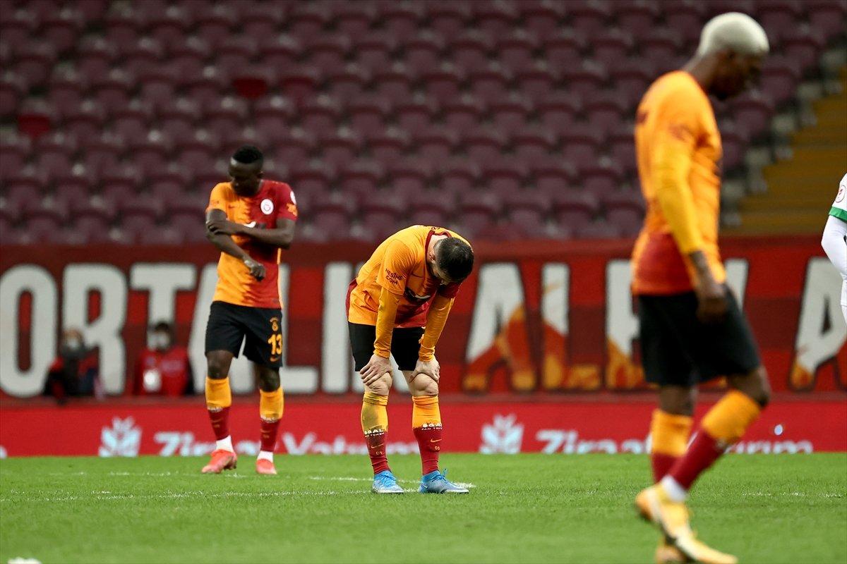 Fatih Terim: Abdulkadir Bitigen'in lehimize penaltı vermesini beklemiyoruz