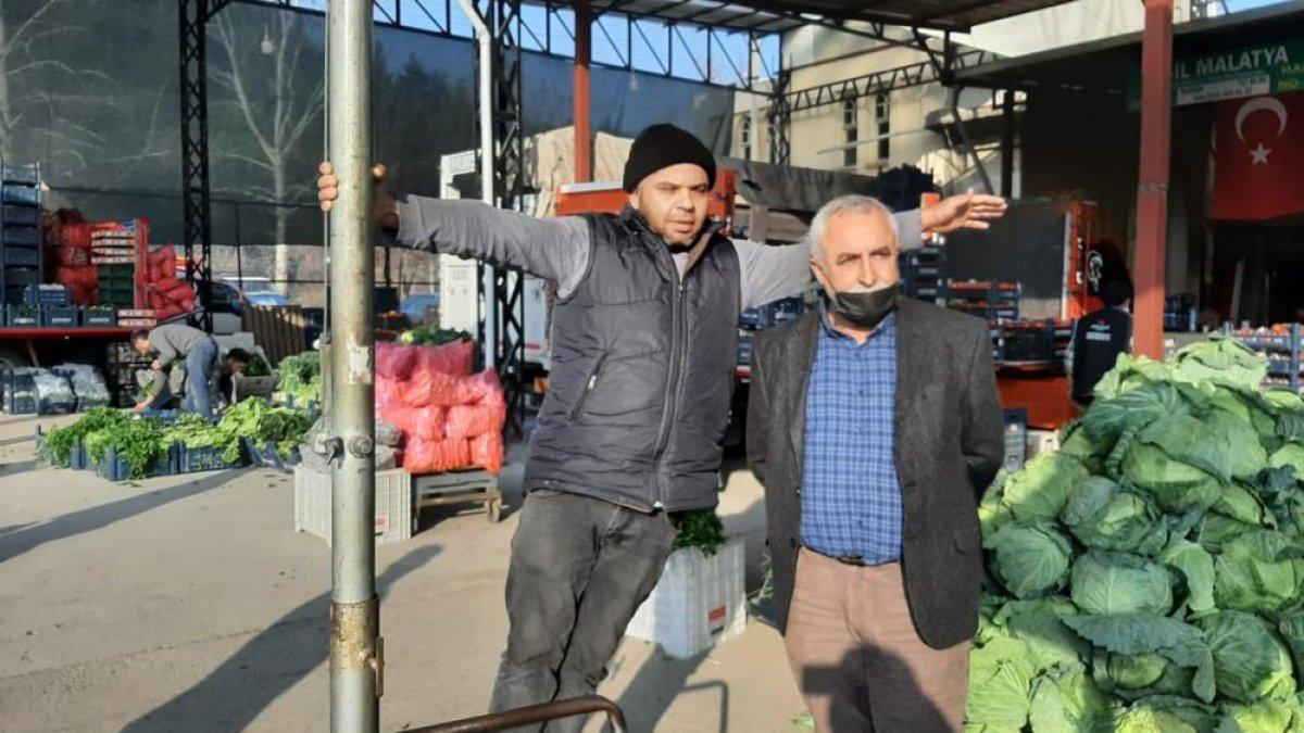 Osmaniyeli 'şemsiye ile uçan adam' da uzaya gitmeye aday