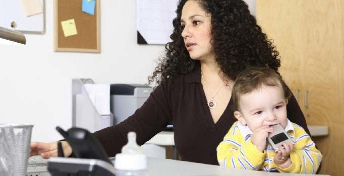 Çalışan anneye verilen yarım çalışma ödeneği nedir, kimler yararlanabilir? İşte yarım çalışma uygulaması...