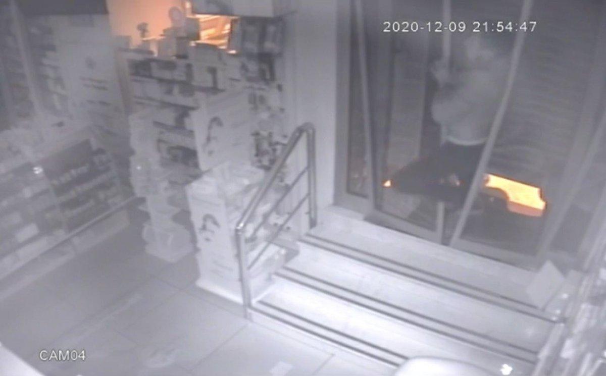 İstanbul'da, hakkında 55 suç kayıtlı olan hırsız tutuklandı