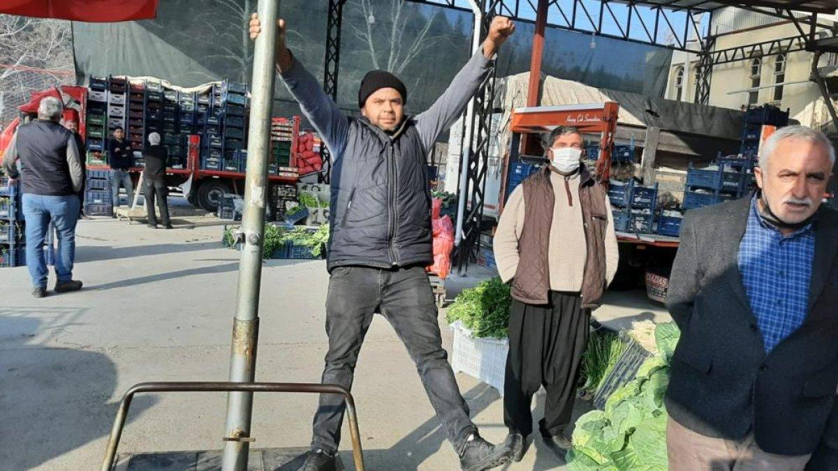 Osmaniyeli 'şemsiye ile uçan adam' da uzaya gitmeye aday