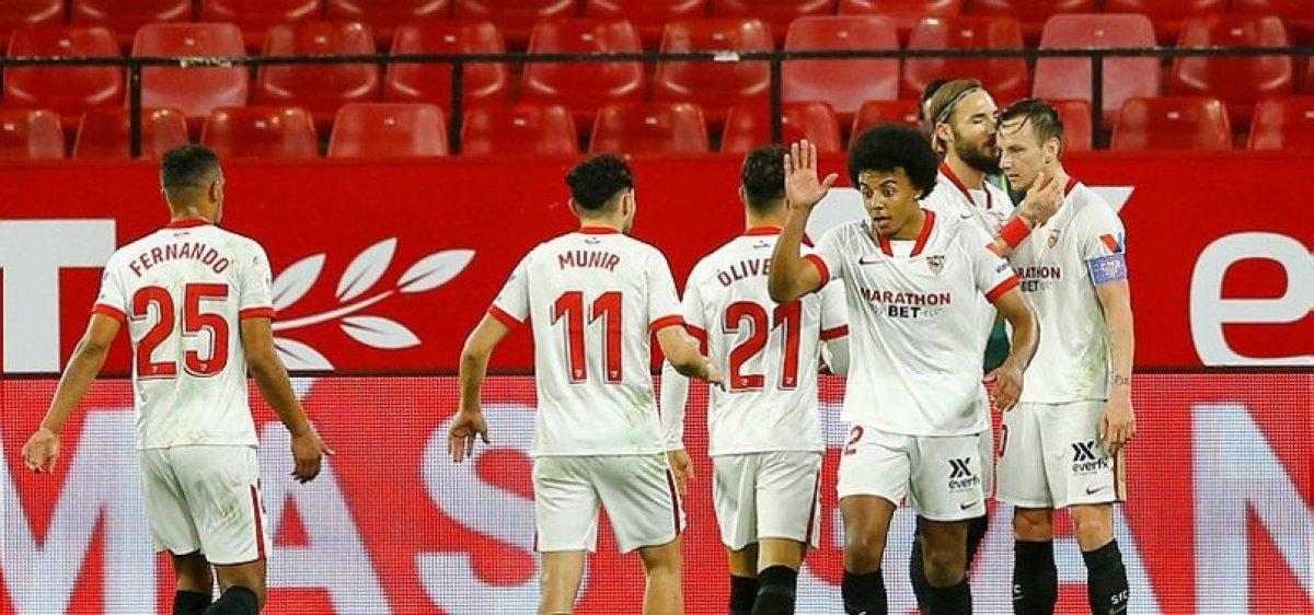 Barcelona'yı 2-0 yenen Sevilla final için büyük avantaj elde etti