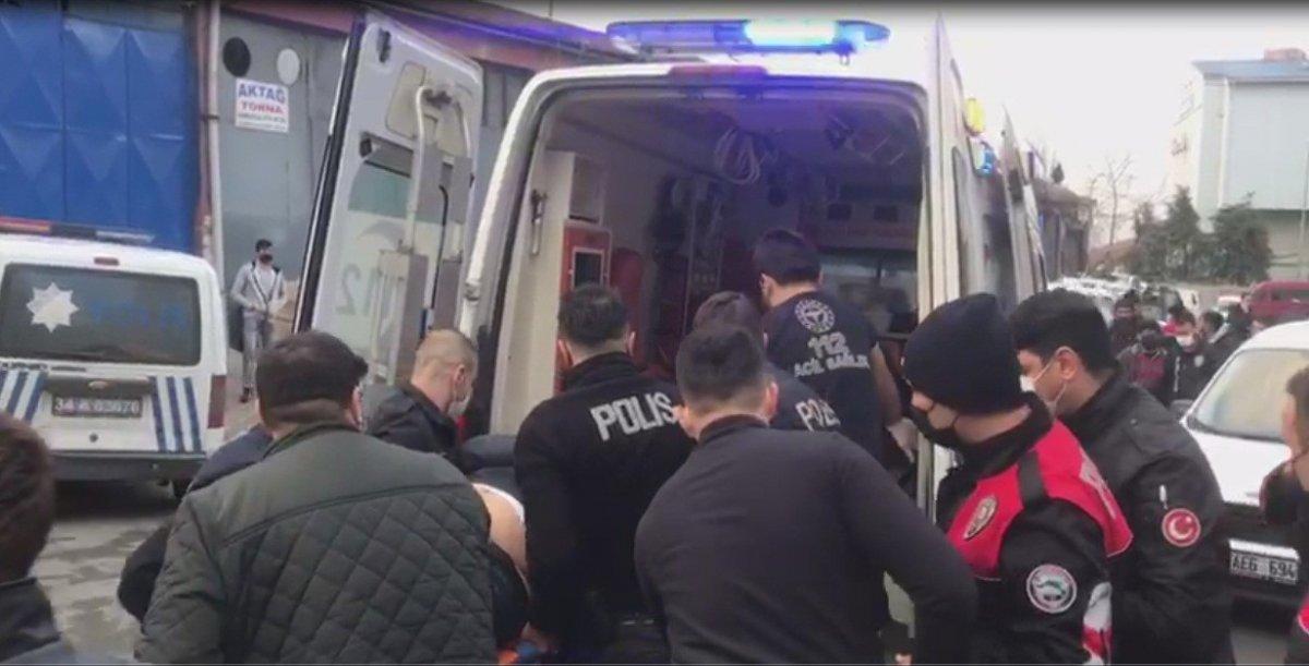 Esenyurt'ta çıkan silahlı kavgada polis memuru yaralandı