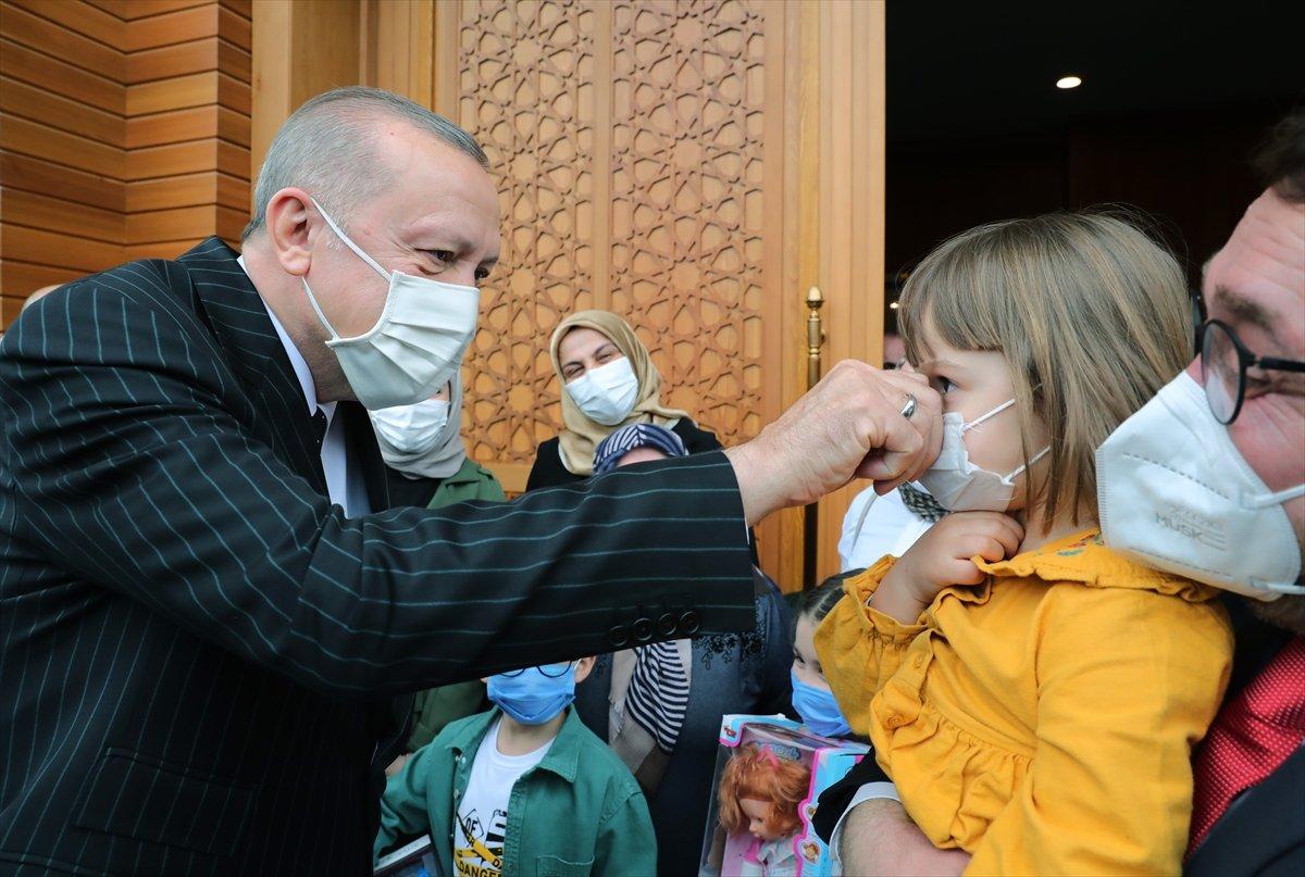 Cumhurbaşkanı Erdoğan, memleketi Rize'de