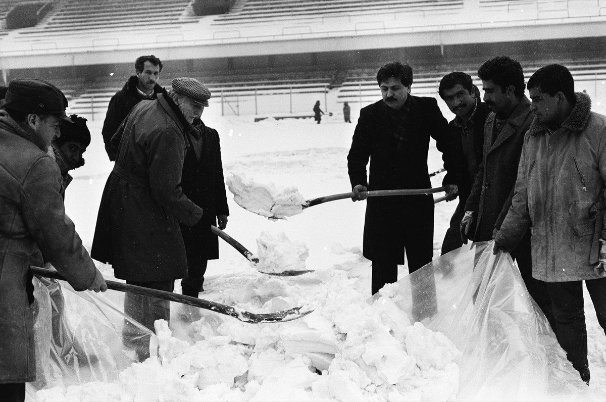 Fotoğraflarla 1987'nin İstanbul kışı